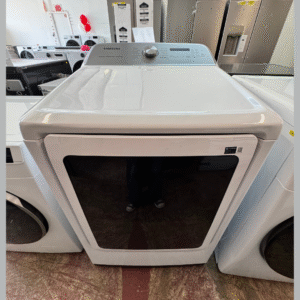 Samsung 7.4-cu ft Steam Cycle Vented Smart Compatible Gas Dryer